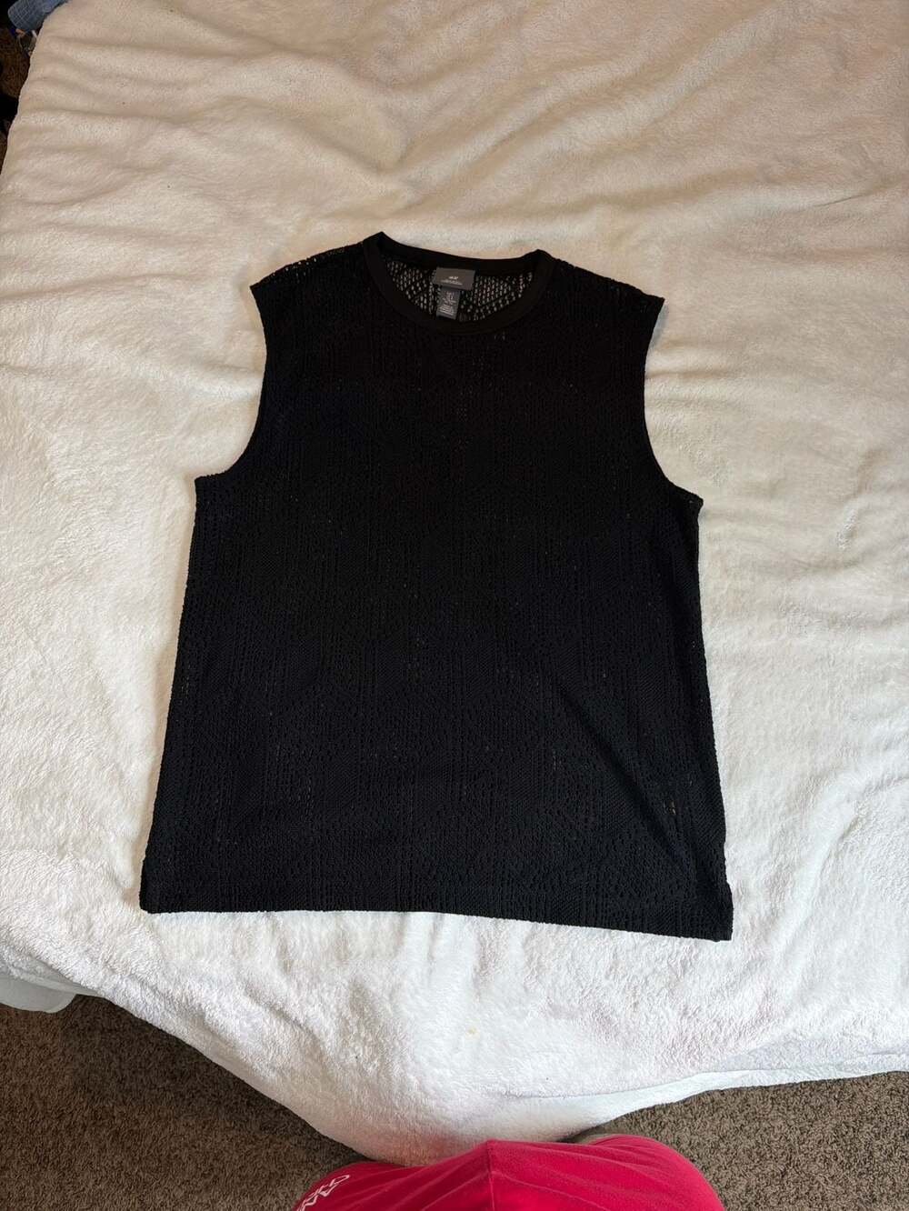 H&M Regular Fit Black Crochet-Look Knit Mesh Tank Top - Picture 5 of 7